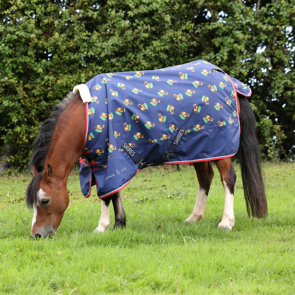 Shires Winnie & Me Lite Turnout Rug - Image 6